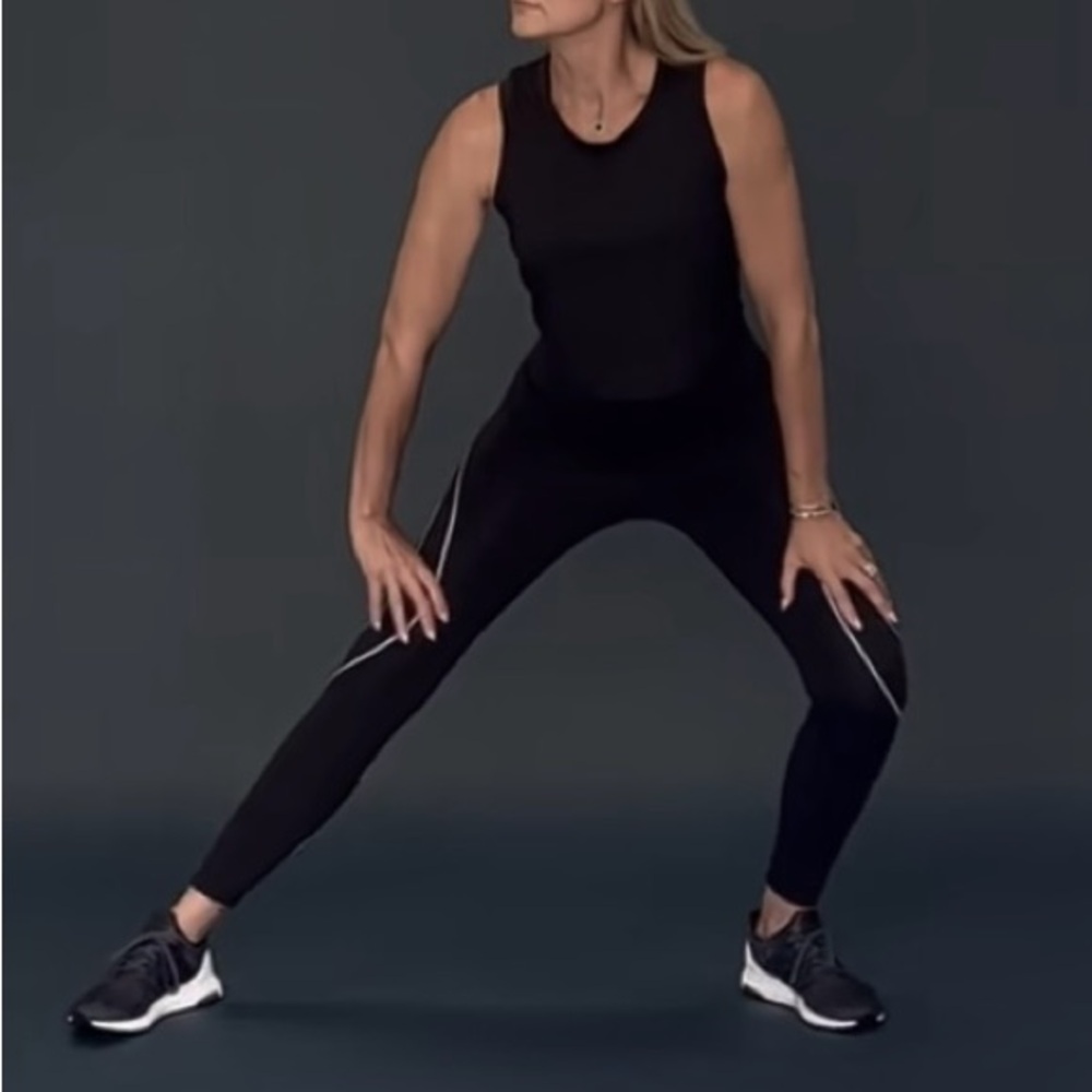Laird High-Waist Sculpting Leggings in Black 🖤 - Picture 4 of 15
